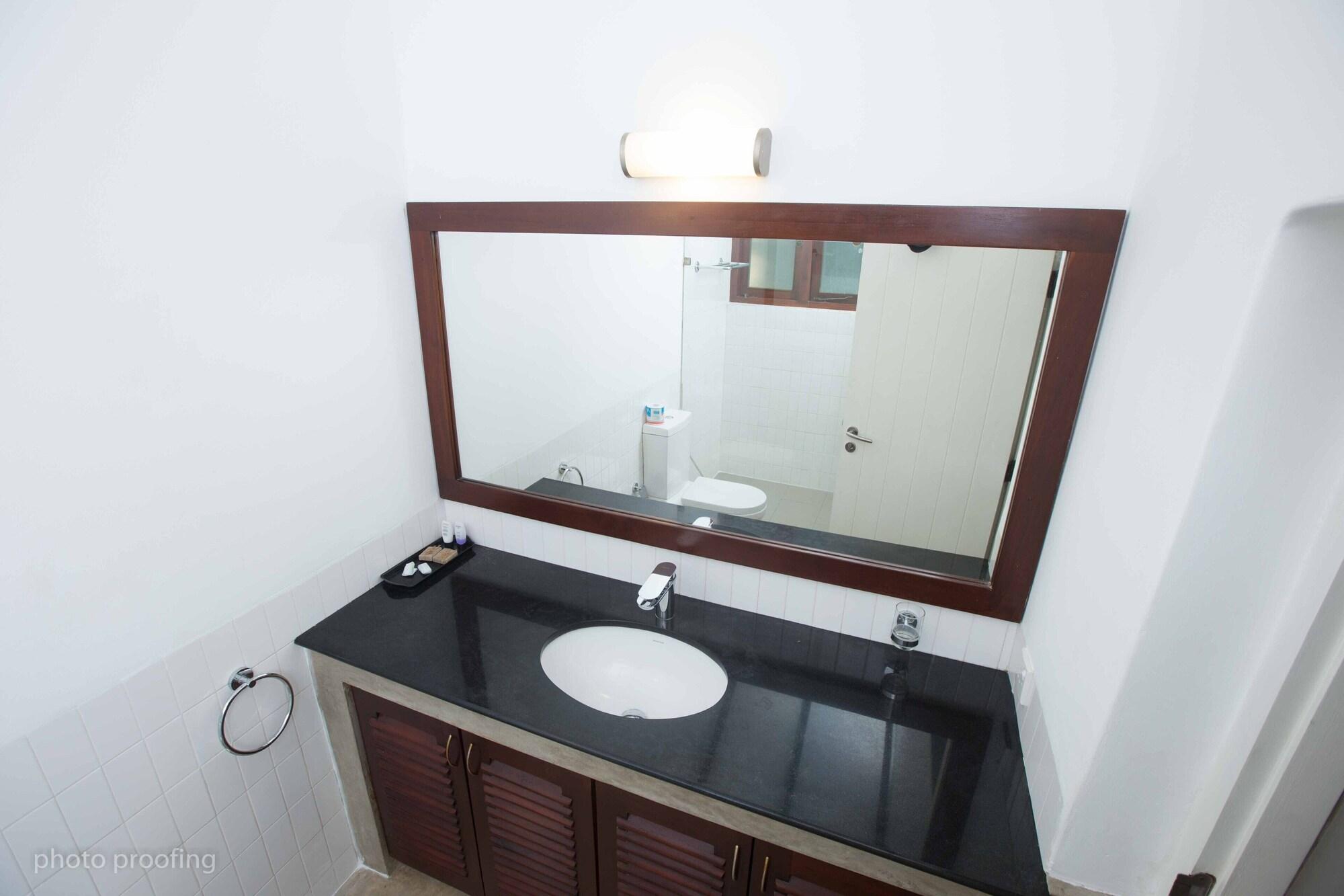 Jaffna Heritage Hotel Ngoại thất bức ảnh