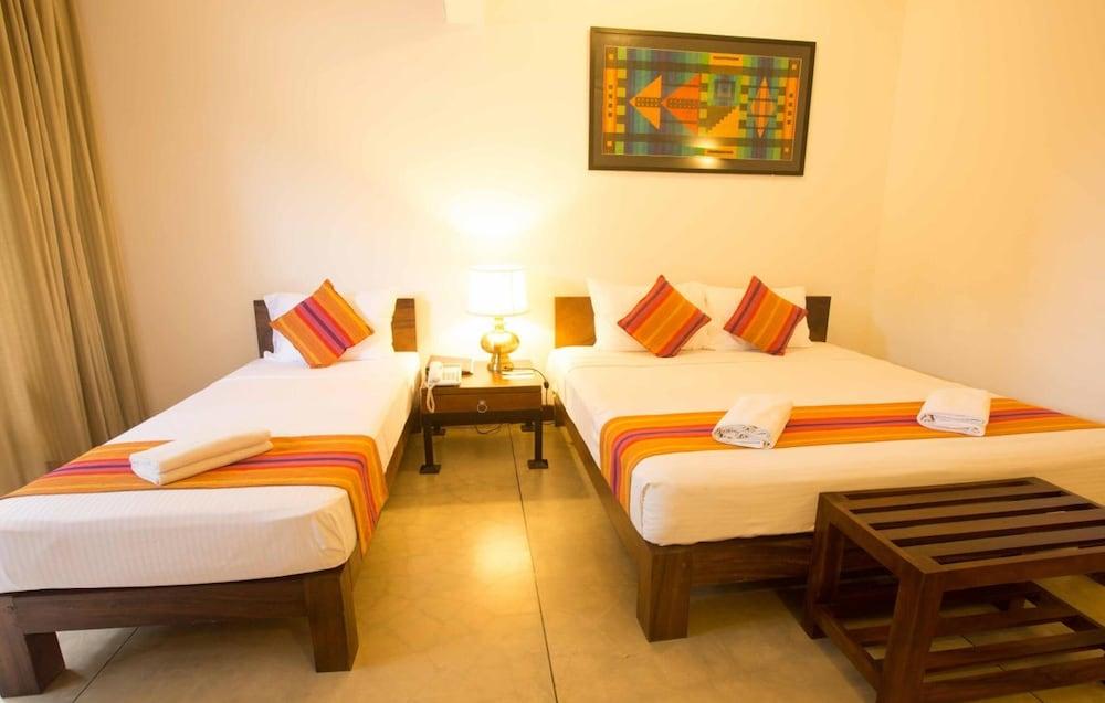 Jaffna Heritage Hotel Ngoại thất bức ảnh